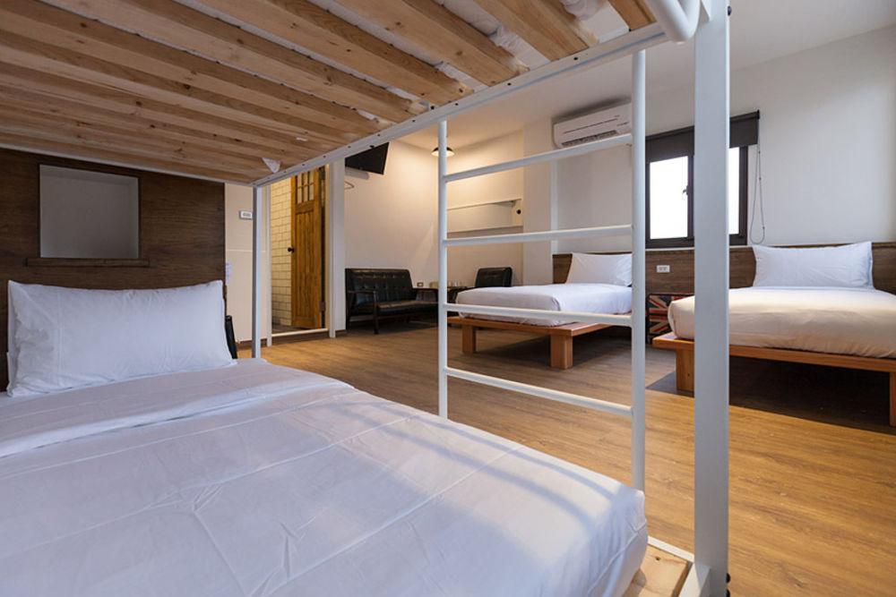 Mini Voyage Hostel Hualien City Exterior photo
