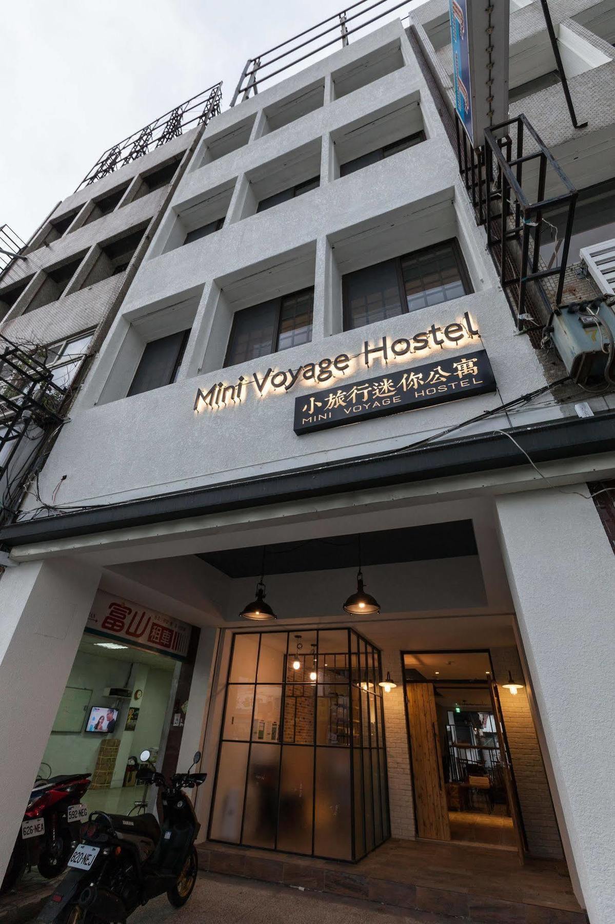 Mini Voyage Hostel Hualien City Exterior photo
