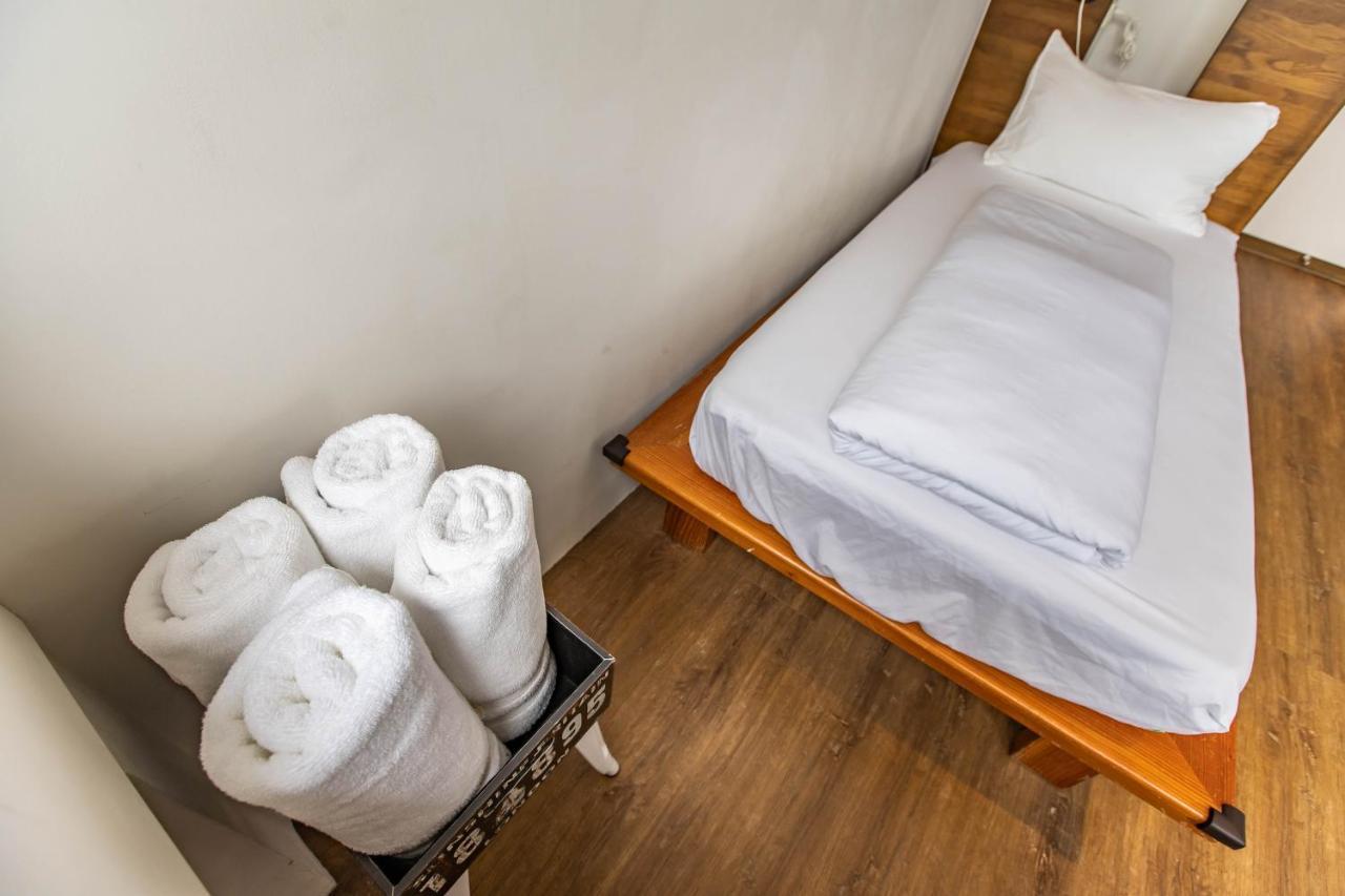 Mini Voyage Hostel Hualien City Exterior photo
